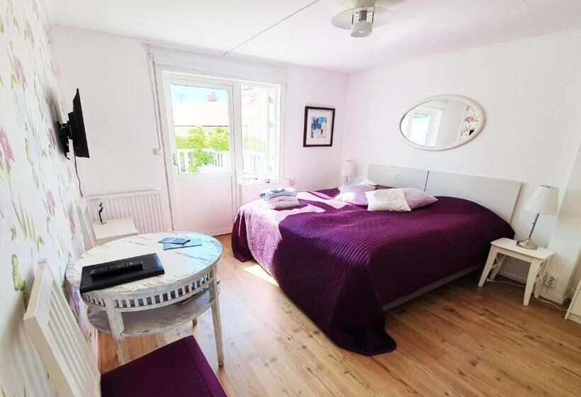 Номер Deluxe, Nösundsgården Hotell & Vandrarhem