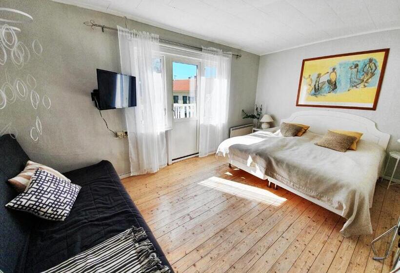 Номер Deluxe, Nösundsgården Hotell & Vandrarhem