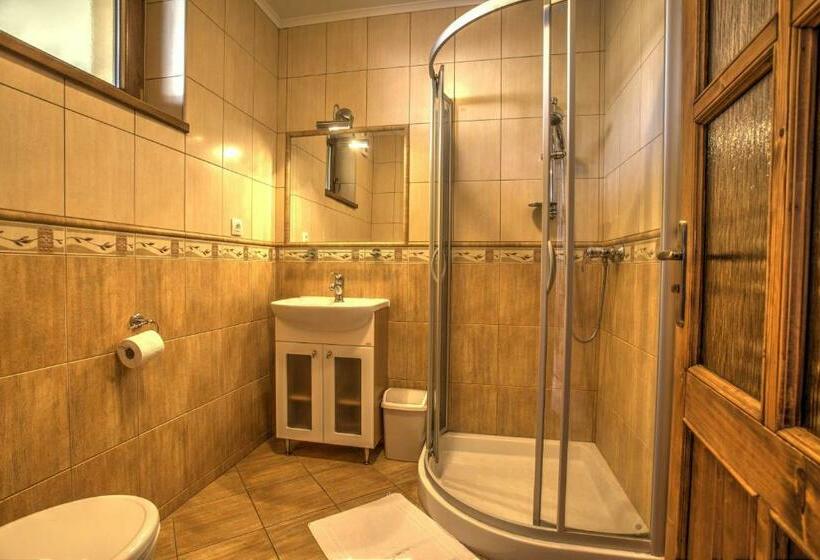 חדר סטנדרט, Penzión Grobský Dvor