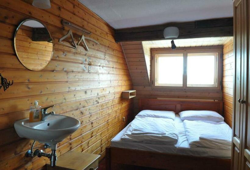 Трехместный Номер Комфорт, Penzion U Kotle