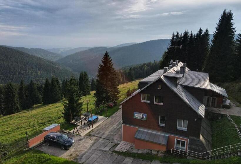 Люкс Вид на Горы, Penzion U Kotle