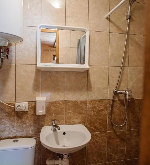 غرفة إقتصادية, рибничанка