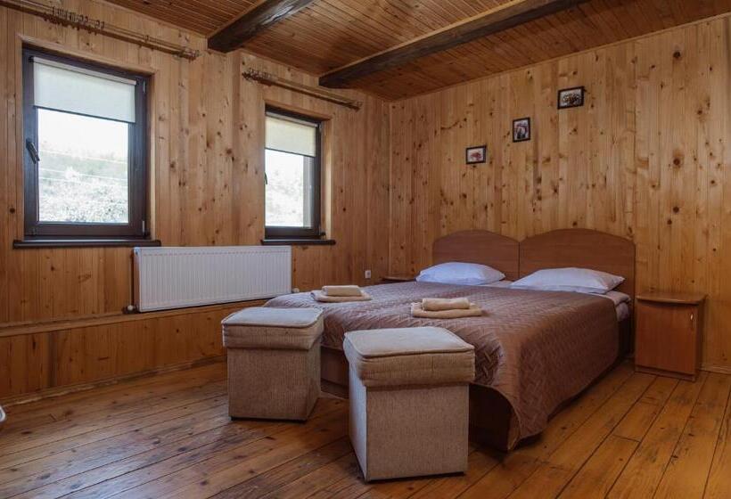 غرفة إقتصادية, рибничанка