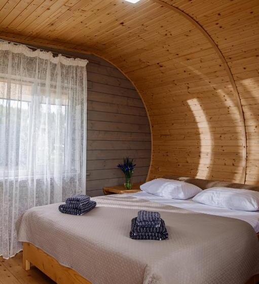 بنجلو قياسى, рибничанка