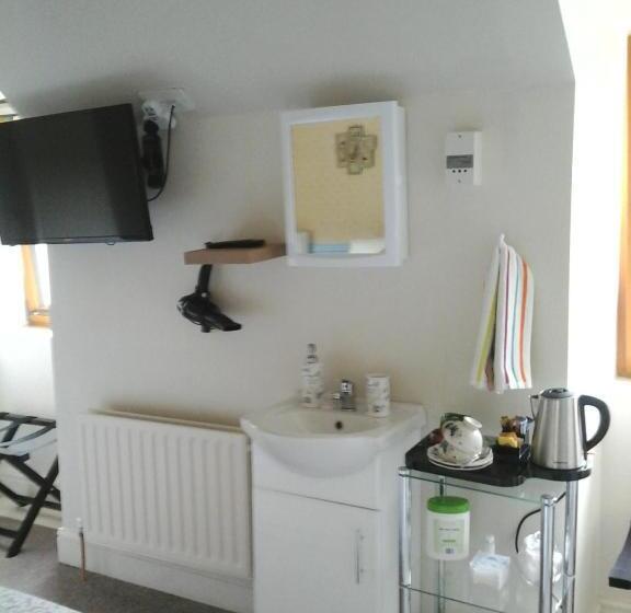 غرفة قياسية سرير كينج, The Glen Farmhouse