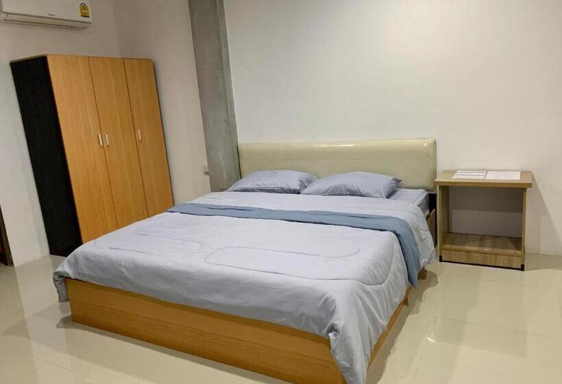 Номер Deluxe Кровать Кинг, 168pattana 168พัฒนา