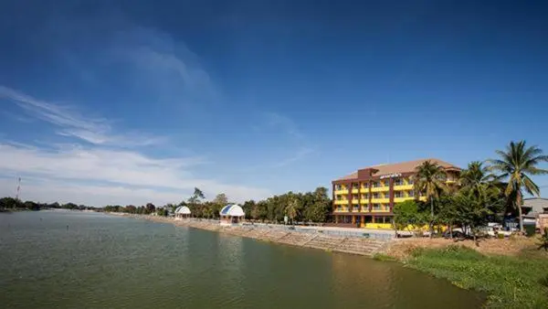 Standard-huone Parveke, Amatara