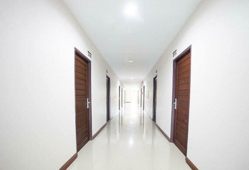 غرفة قياسية مزوَّدة بشُرفة, Amatara