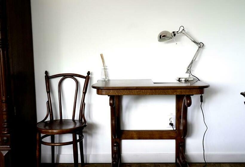 חדר סטנדרט נוף לגינה, Boutique Hotel Le Baron