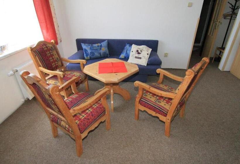 Апартаменты 1 Спальня, Chata Javorina