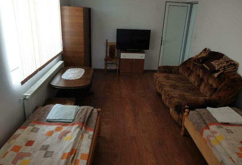 テラス付き１ベッドルームアパートメント, Guest House Chala