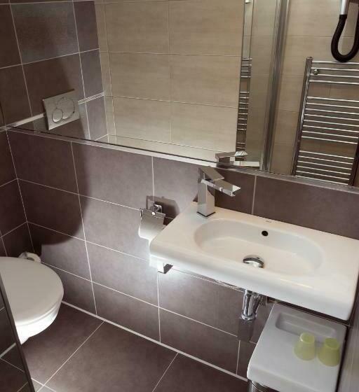 Номер Deluxe с Балконом, Penzion Jople