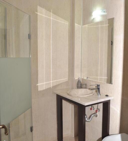 غرفة قياسية رباعية, Poarta Raiului