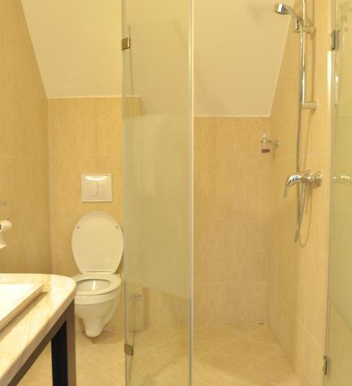 غرفة عائلية, Poarta Raiului