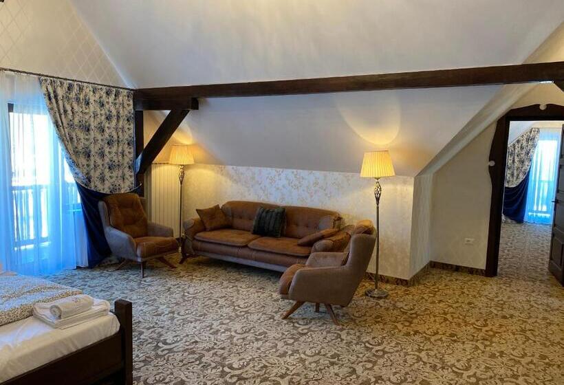 شقة ديلوكس غرفة واحدة, Poarta Raiului