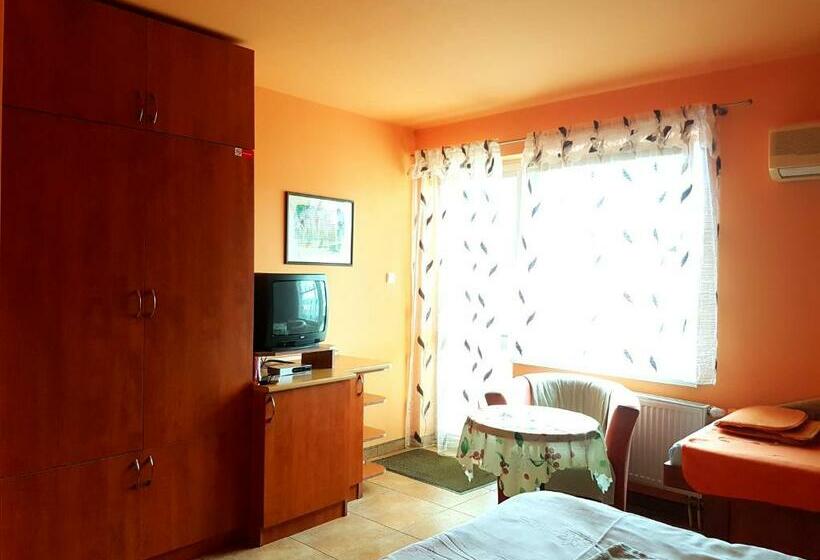 Трехместный Номер Комфорт, Penzion Termál