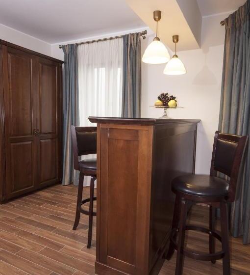 جناح ديلوكس, Pensiunea Muntele Verde