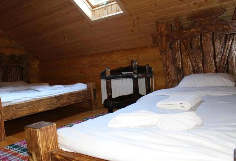 Номер Стандарт Трехместный, Berloga Sinevir