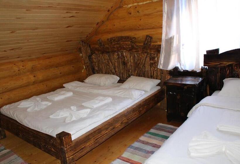 Номер Стандарт Трехместный, Berloga Sinevir