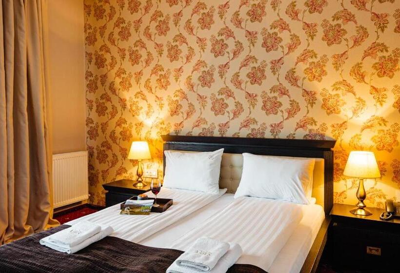 غرفة ديلوكس مزوَّدة بجاكوزي, Aries Vârtop