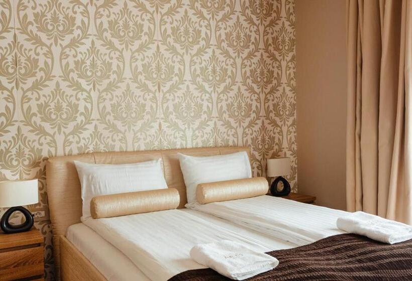 غرفة ديلوكس, Aries Vârtop