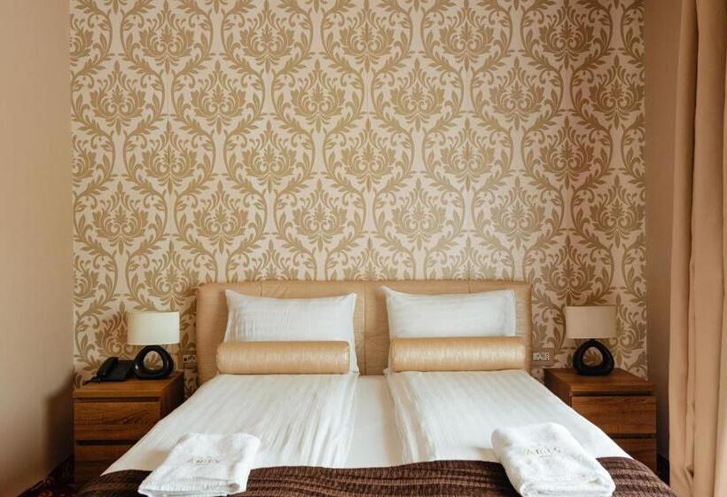 غرفة ديلوكس, Aries Vârtop