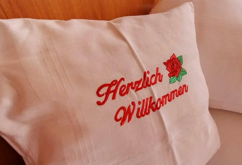 バルコニー付きデラックスルーム, & Restaurant Am Rosenhügel
