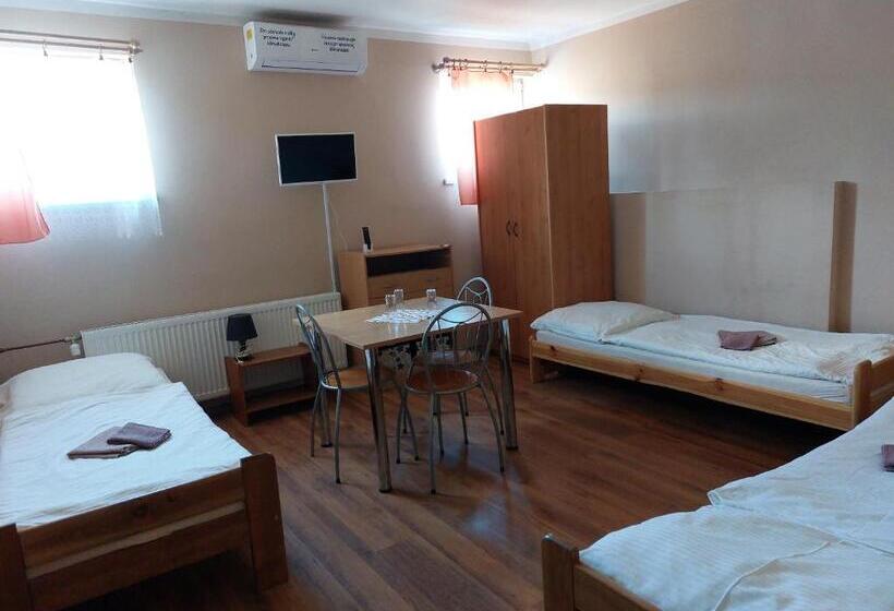 スタンダードトリプルルーム, Penzion Flipper