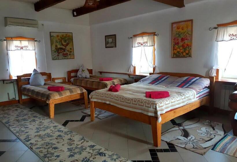 غرفة عائلية مطلّة علي الحديقة, Vesela Sadyba