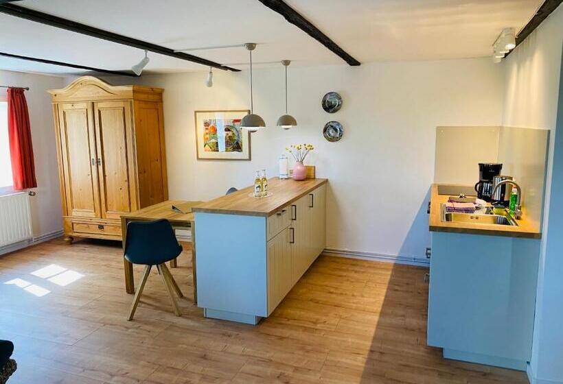 Студия Deluxe, Pension Hessbögel