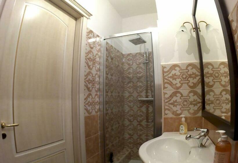 Номер Стандарт с Террасой, B&b Castello Michelina