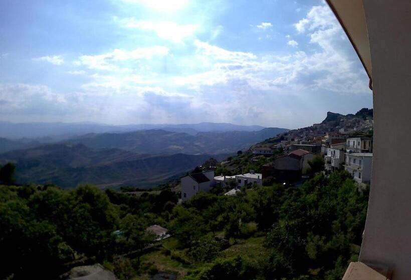 Номер Deluxe с Балконом, B&b Castello Michelina