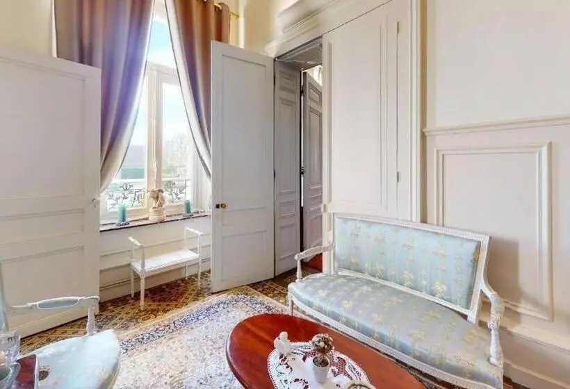 スイート, Château Le Castel Des Anges