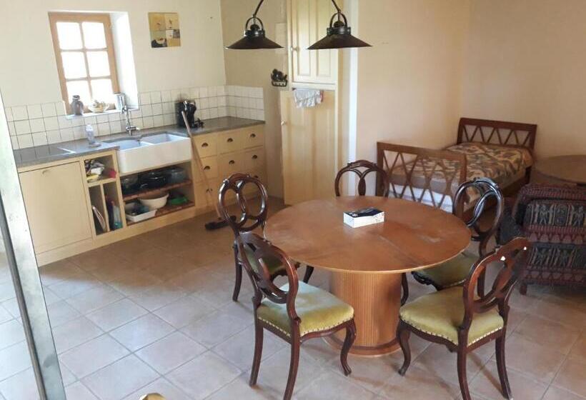 בית, חדר שינה 1, Château Le Tour   Chambres D Hôtes