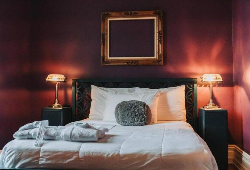 标准间, Manoir Des Curiosits