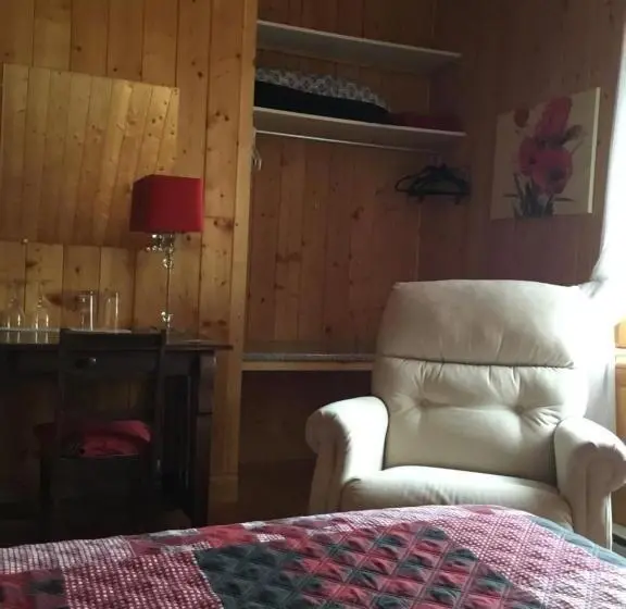 Standard room with outdoor bath, Gîte La Veilleuse