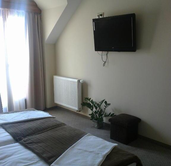 غرفة قياسية, Györgyey Kastély Panzió és étterem