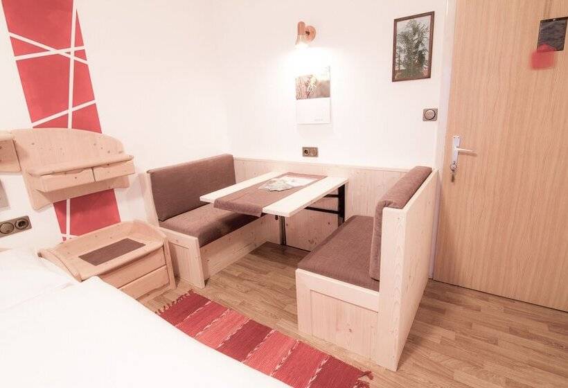 스탠다드 트리플 룸, Haus Urban