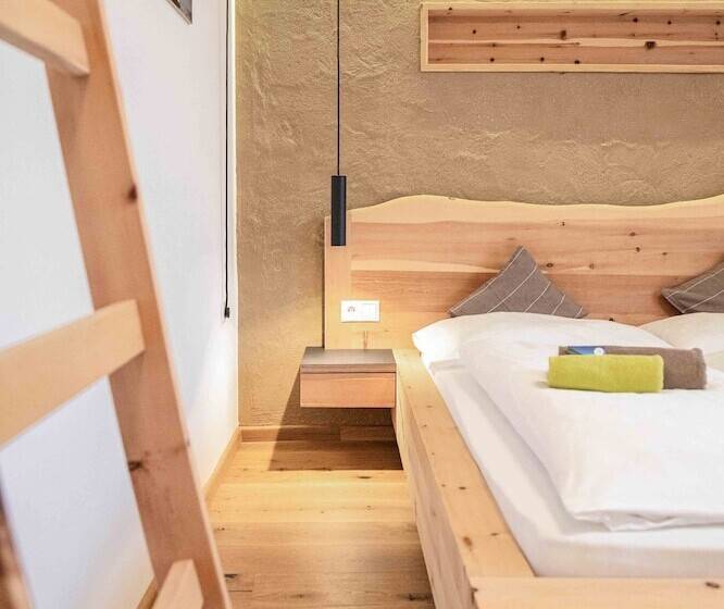 Апартаменты Comfort 2 Спальни, Haus Urban