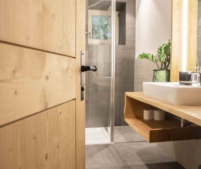 Апартаменты Comfort 2 Спальни, Haus Urban