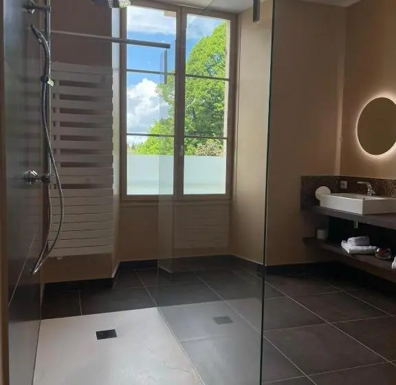 デラックスルーム, Hôtel & Restaurant Le Manoir Des Cèdres Piscine Chauffée Et Climatisation