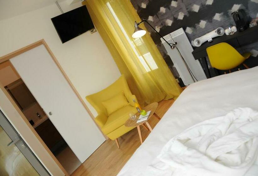 חדר סטנדרט, Hôtel Restaurant L Aquarelle