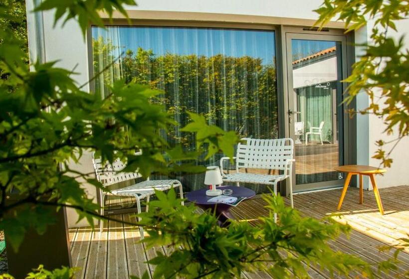 חדר סטנדרט מותאם לאדם עם מוגבלויות, Hôtel Restaurant L Aquarelle