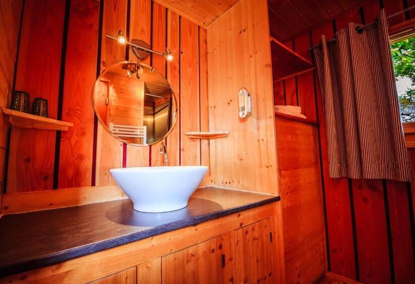 Номер Стандарт Трехместный, Les Volca'lodges De Tournebise