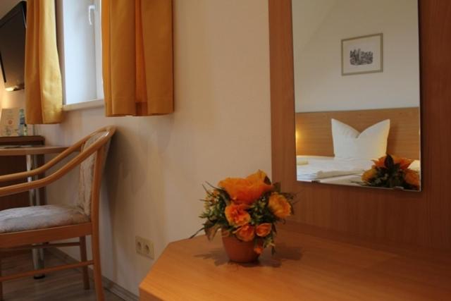 スタンダードシングルルーム, Lindenhof