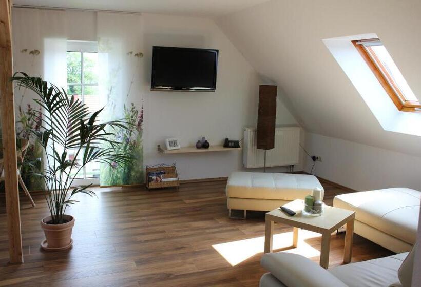 スイート, Lindenhof