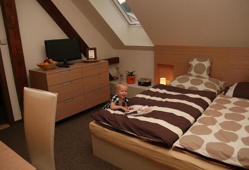 شقة غرفة واحدة, Penzion A Relax Centrum Andělka