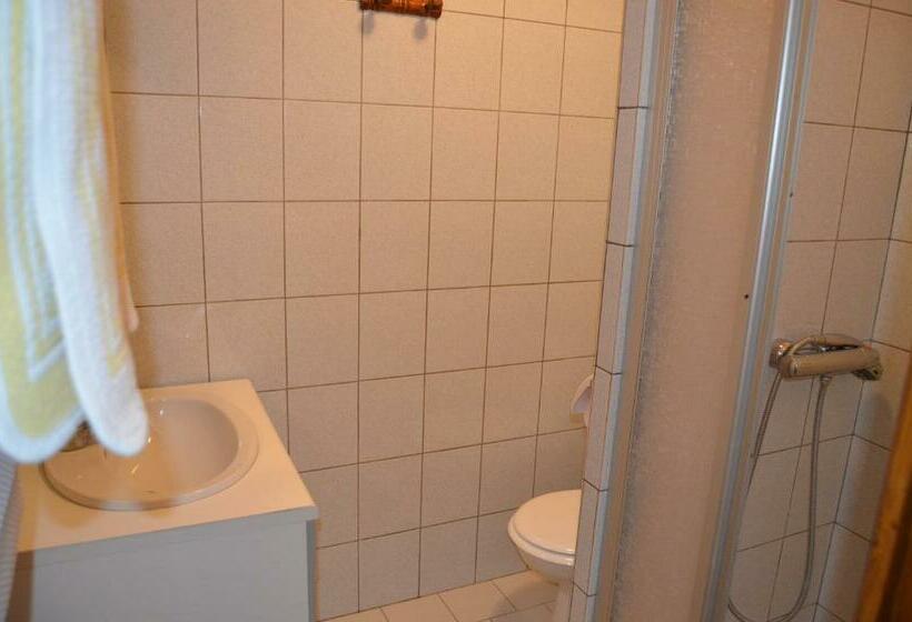四人标准间, Chambres D'hotes & Champagne Douard