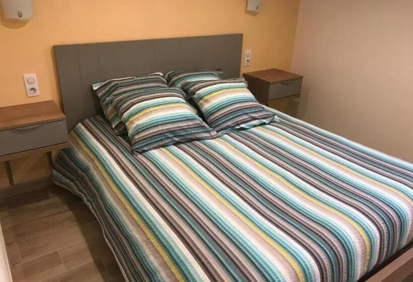 キングサイズベッドのスーペリアルーム, Chambres D'hotes & Champagne Douard
