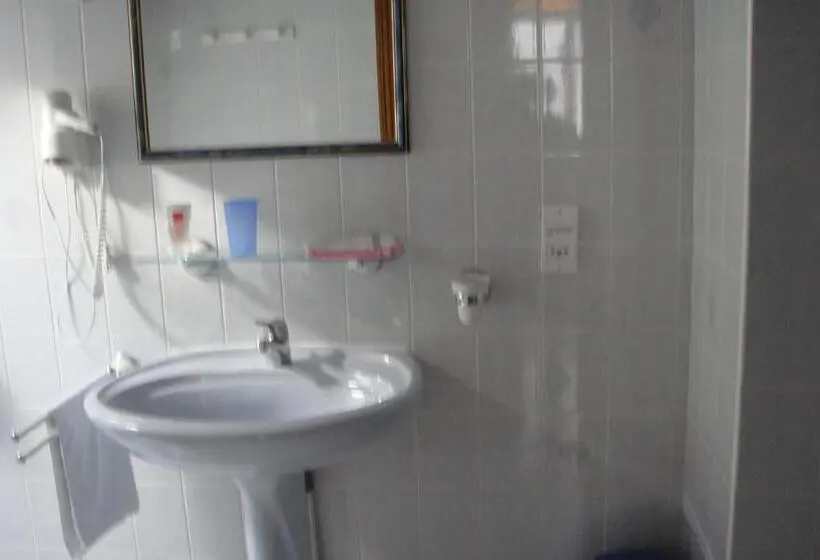 ガーデンビュースタンダードルーム, Chambres D'hotes Chez Renée